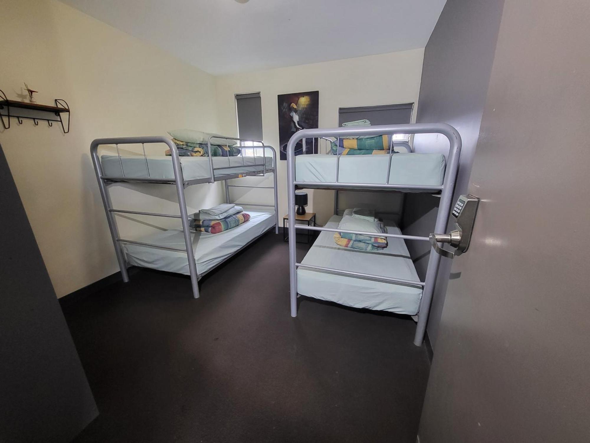 Swansea Backpacker Lodge Номер фото