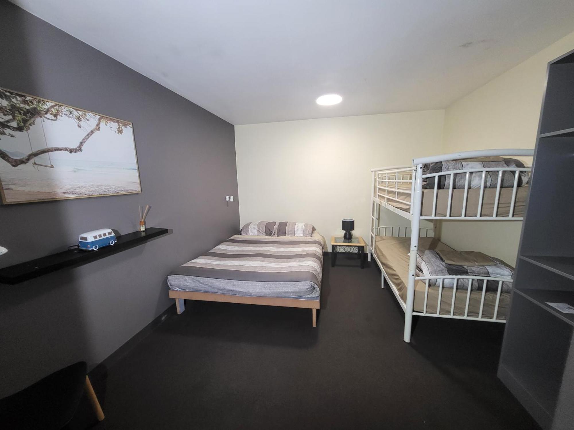 Swansea Backpacker Lodge Номер фото